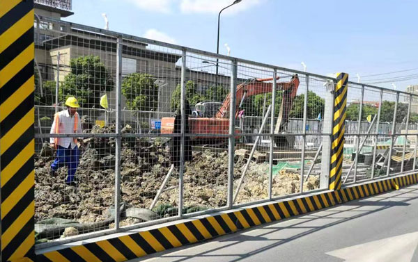 浙江市政地铁围挡-武汉奥亿奥建材科技有限公司 